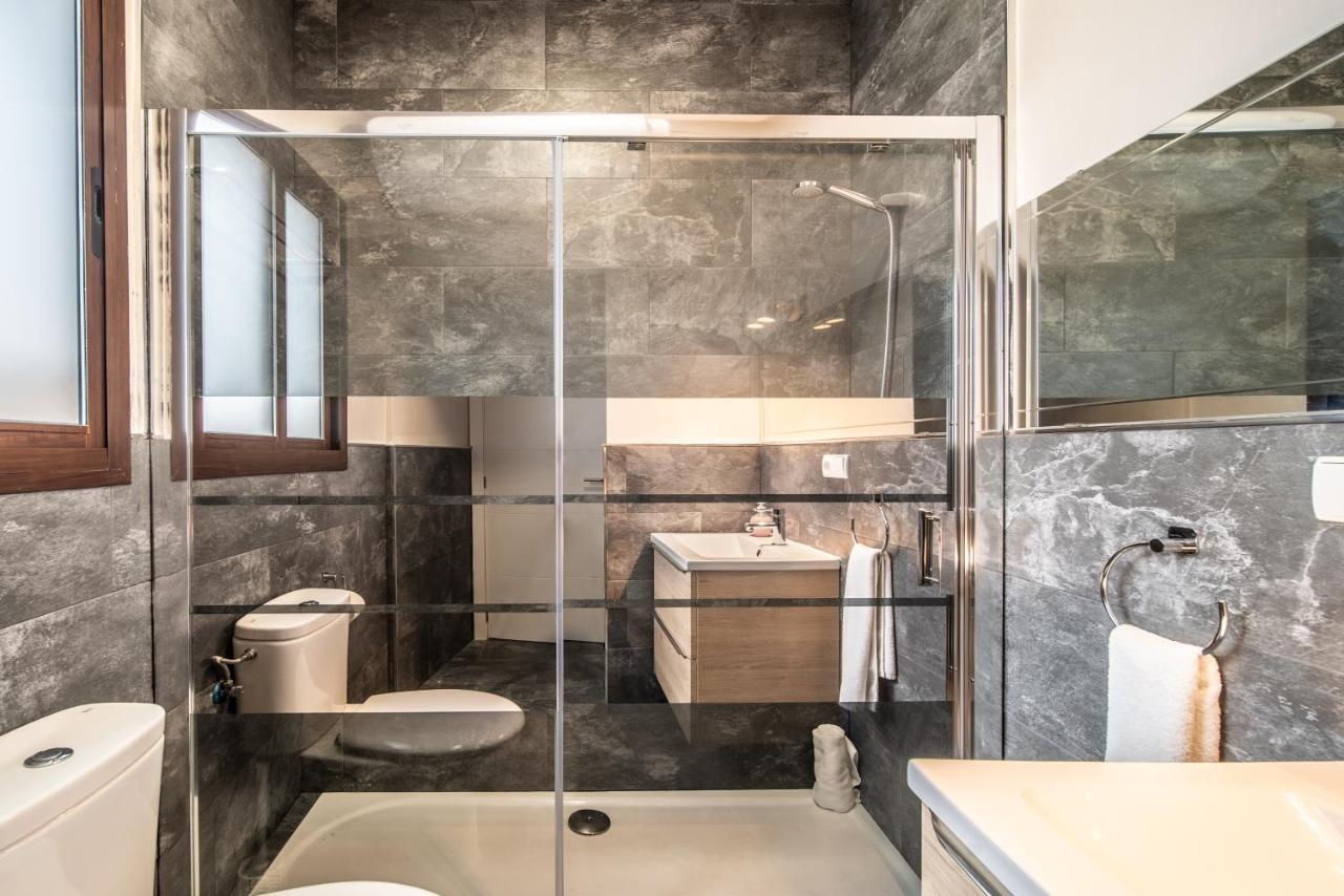 Apartamentos San Pedro Seville Ngoại thất bức ảnh