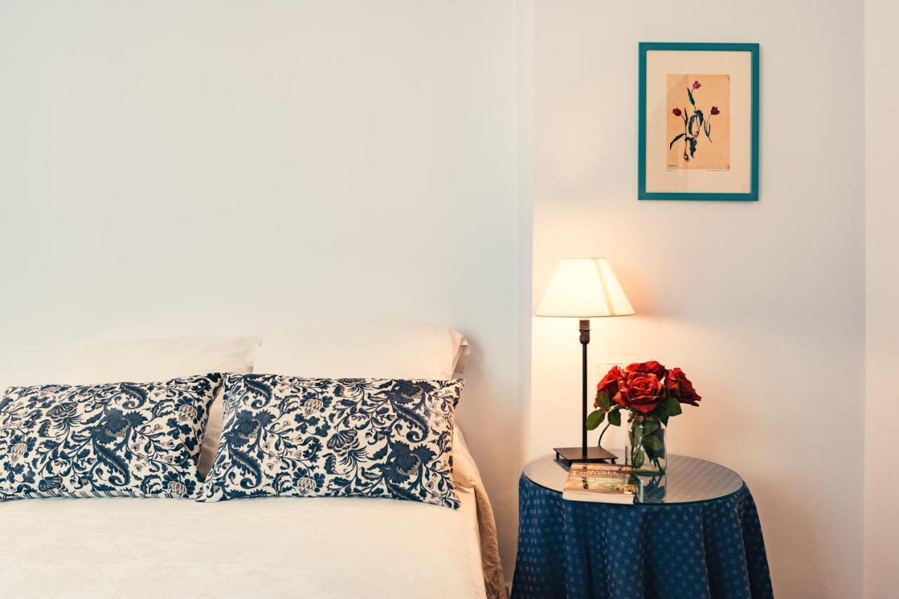 Apartamentos San Pedro Seville Ngoại thất bức ảnh