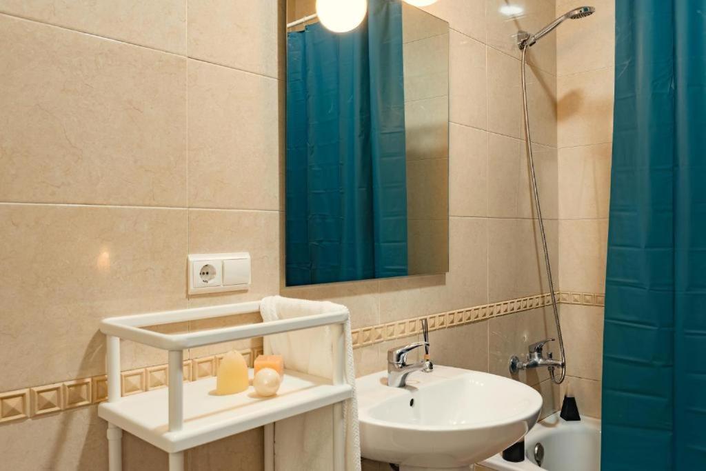 Apartamentos San Pedro Seville Ngoại thất bức ảnh