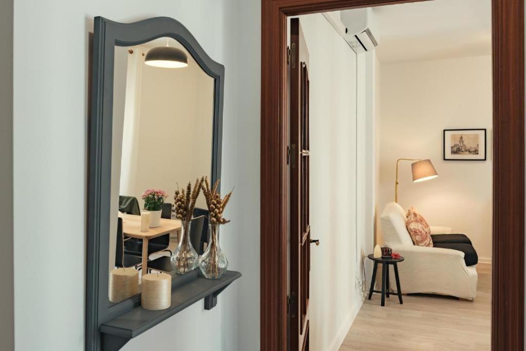 Apartamentos San Pedro Seville Ngoại thất bức ảnh