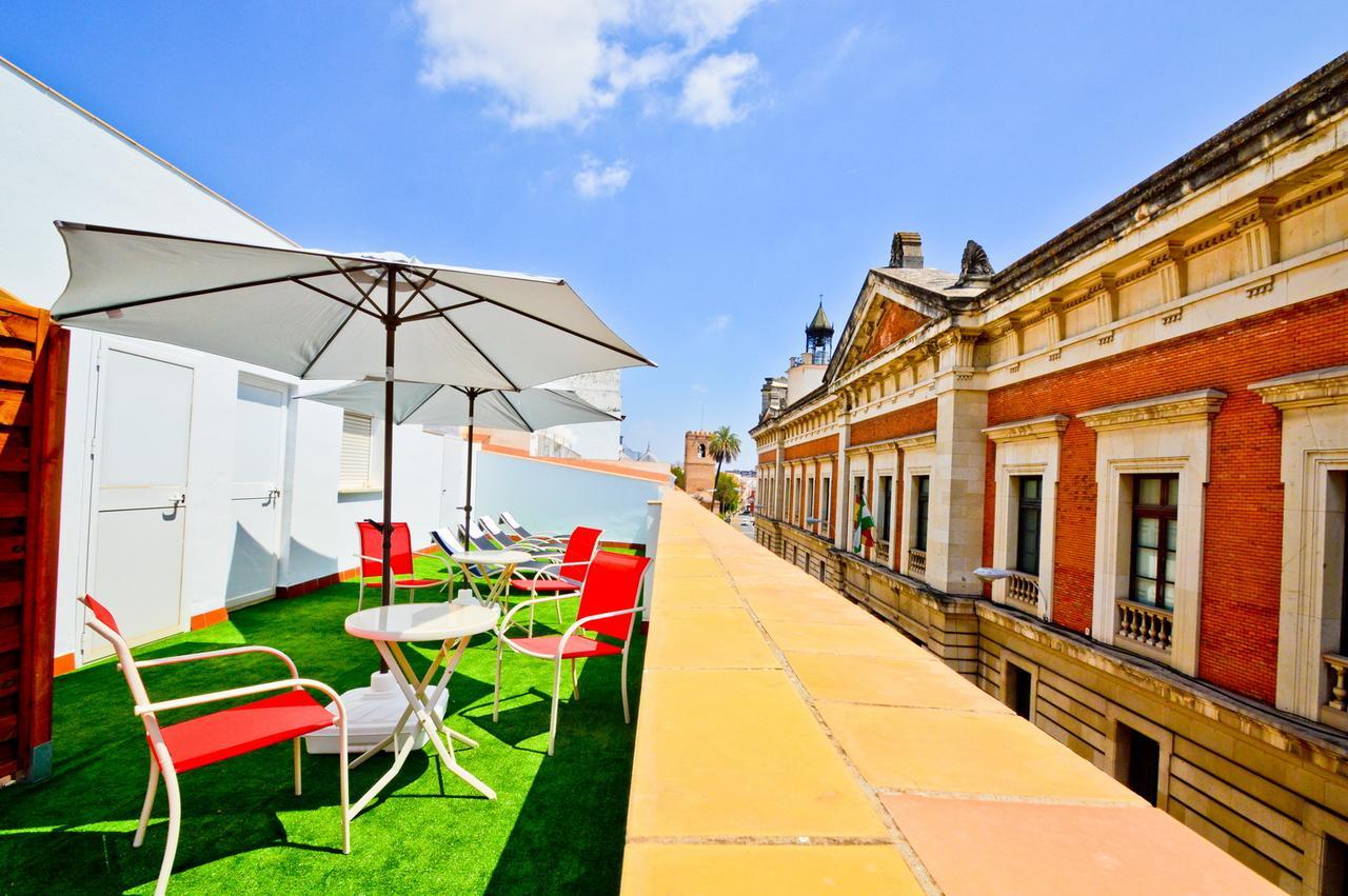 Apartamentos San Pedro Seville Ngoại thất bức ảnh